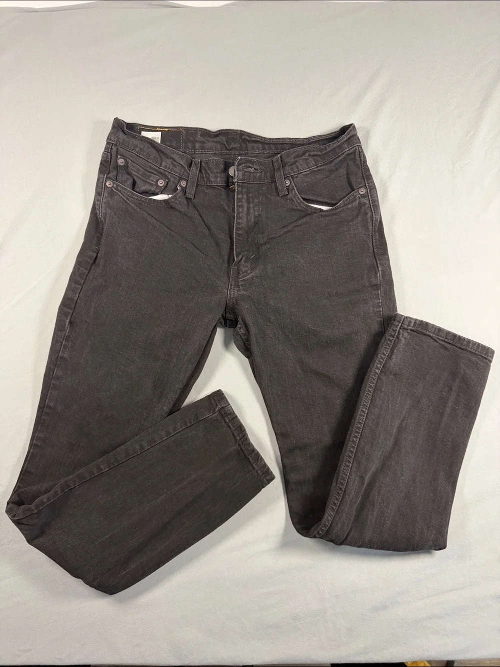 Levis slim fit